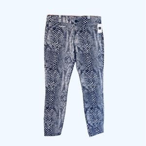 Khakis by Gap Snake Print Skinny Pants size 4 Regular 31” waist New! Dark Blue